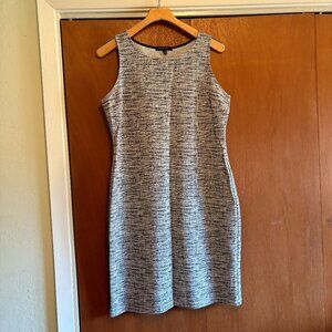 Hailey: 23 – Sleeveless Woven Sheath Dress – XL – White/Black